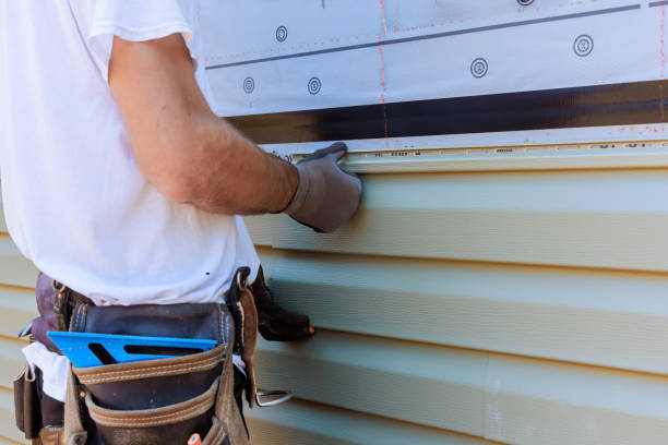 Trusted Emergency Siding Repair service in Webster, IN - Creative Siding